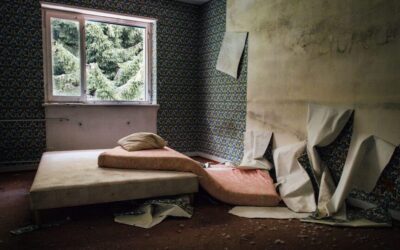 State Strikes Squatters’ Protections